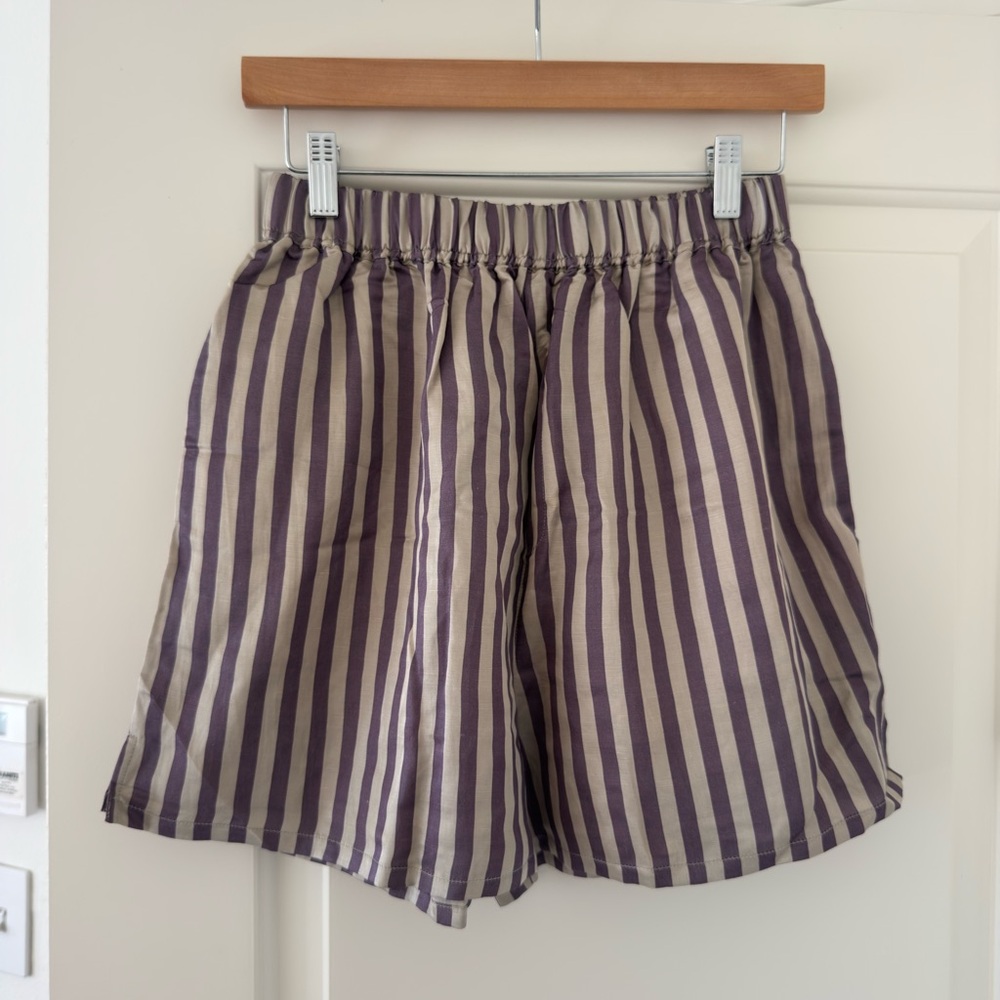 Laude the Label Striped Shorts w/ pockets